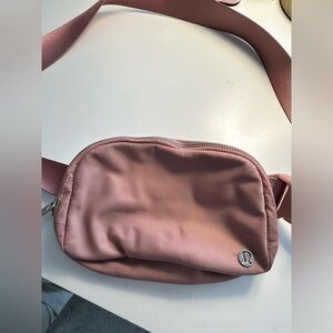 Luluemon Everywhere Belt Bag